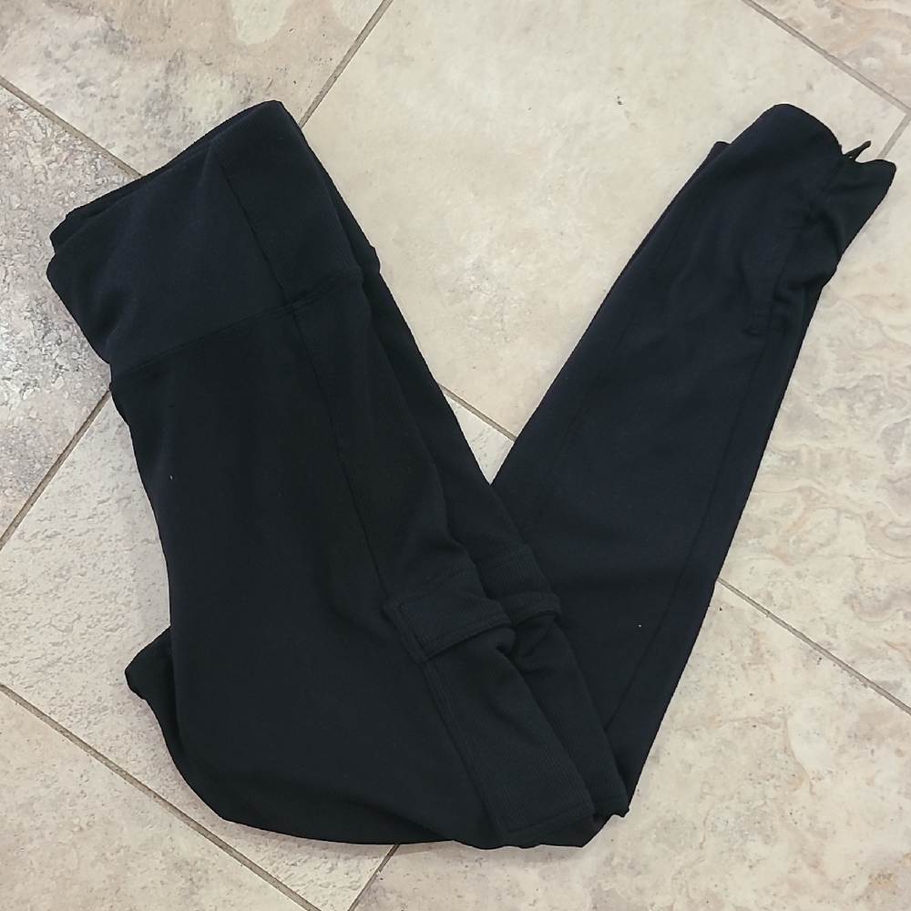 Eddie Bauer Women's Black Leggings - Picture 3 of 5